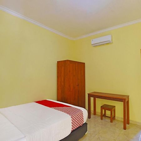 Oyo Life 90675 Ld Residence Ungasan  Exterior photo