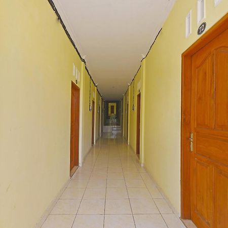 Oyo Life 90675 Ld Residence Ungasan  Exterior photo