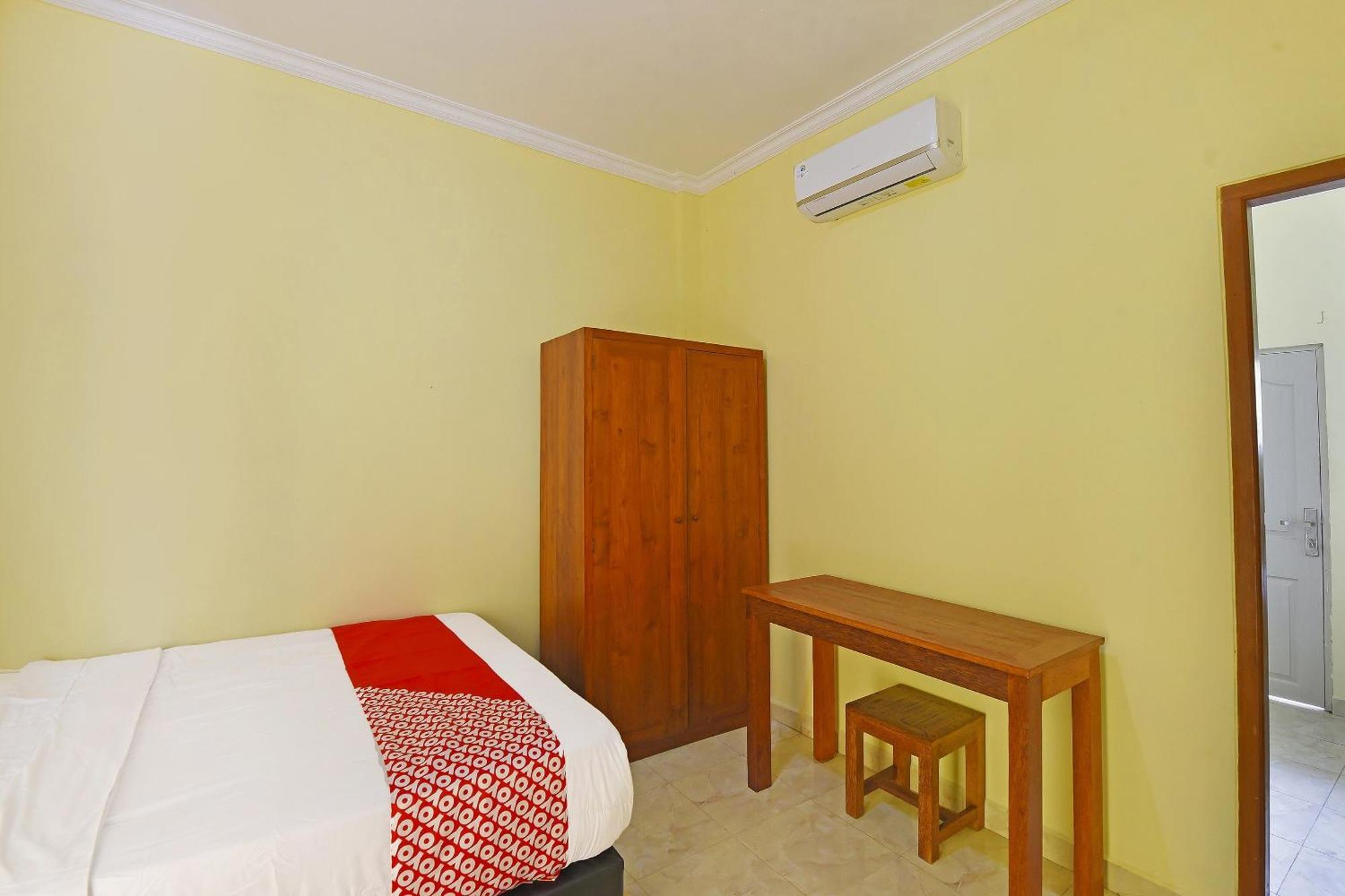 Oyo Life 90675 Ld Residence Ungasan  Exterior photo