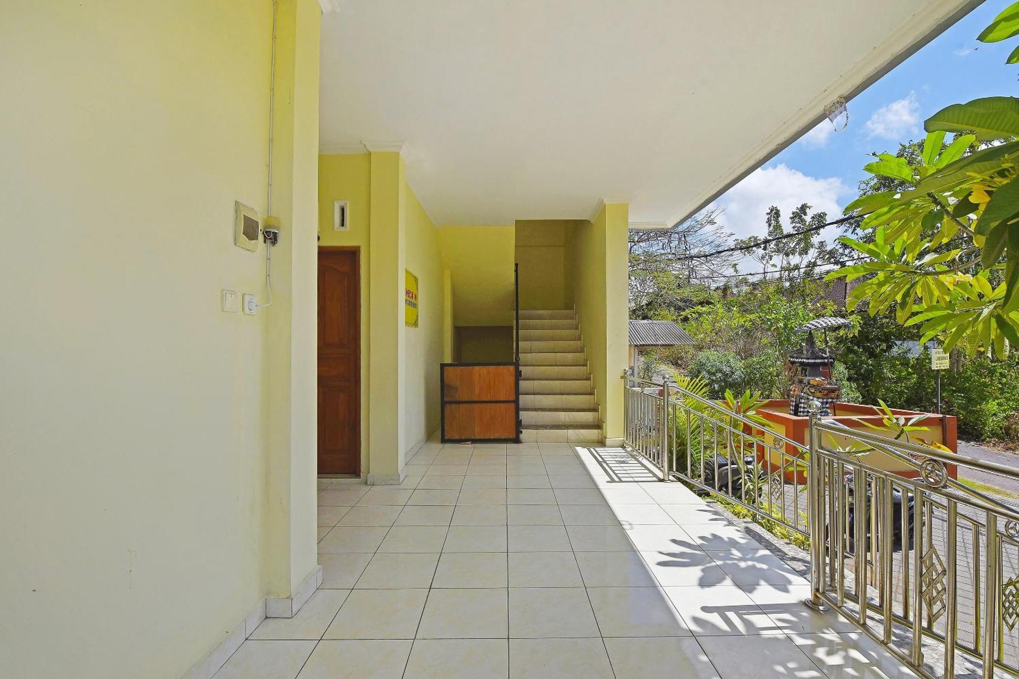 Oyo Life 90675 Ld Residence Ungasan  Exterior photo
