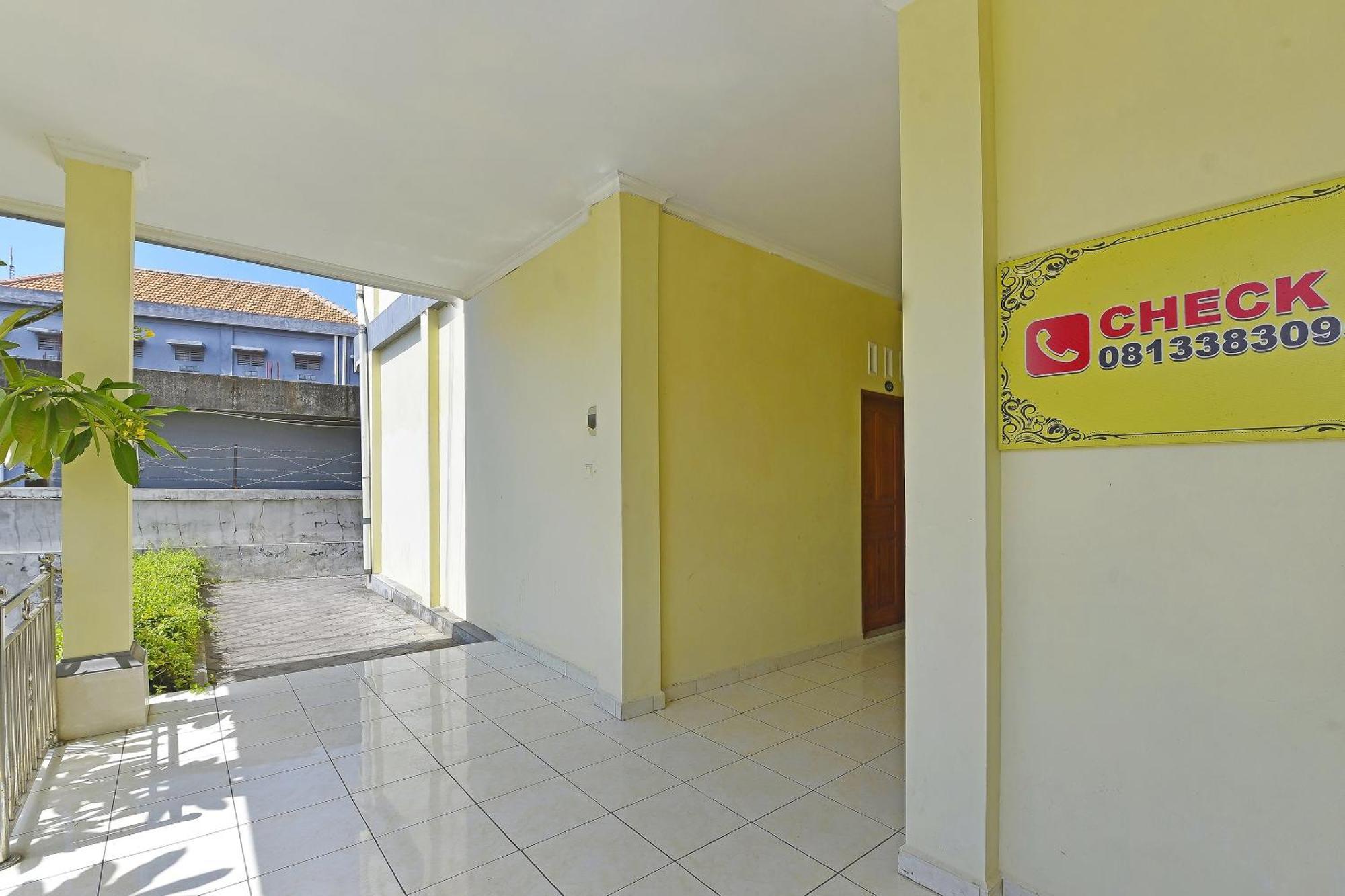 Oyo Life 90675 Ld Residence Ungasan  Exterior photo